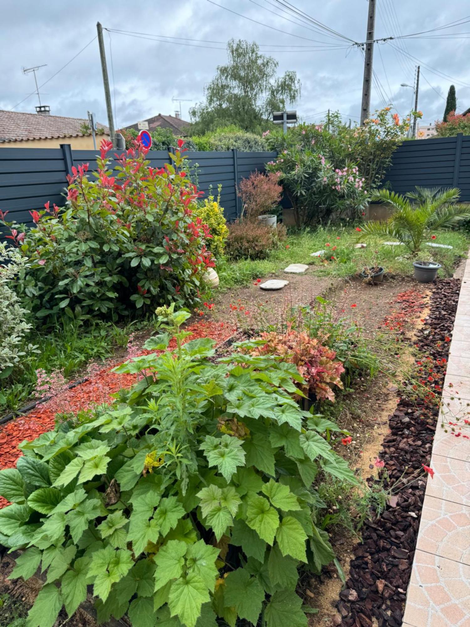 Au Calme Dans Maison En Rez De Jardin A 2,2 Kms Du Groupama Stadium Et Salle Ldlc Arena Meyzieu Eksteriør billede